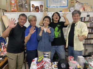 Read more about the article 【宝探し気分♪】日本一入りにくいリサイクルショップ！？ 旧梅の湯ニコニコフリーマーケットへ行ってみよう！